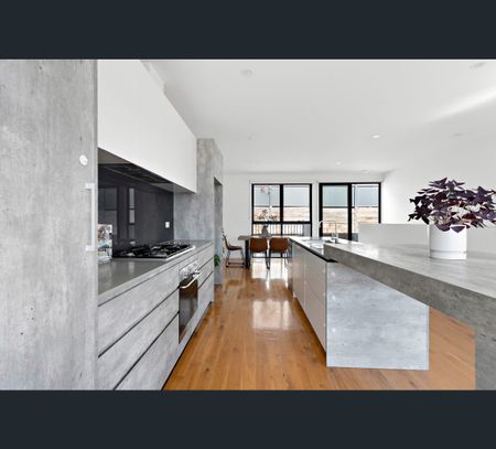 7 Hillsdale Avenue, Maribyrnong, Vic 3032 - Photo 4