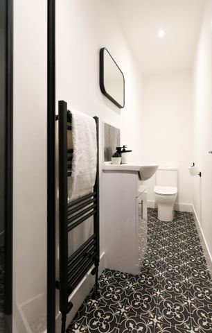 Armadale #27 - Photo 5