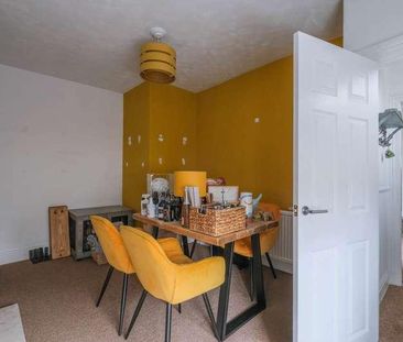 Holmfirth Road, Meltham, HD9 - Photo 3