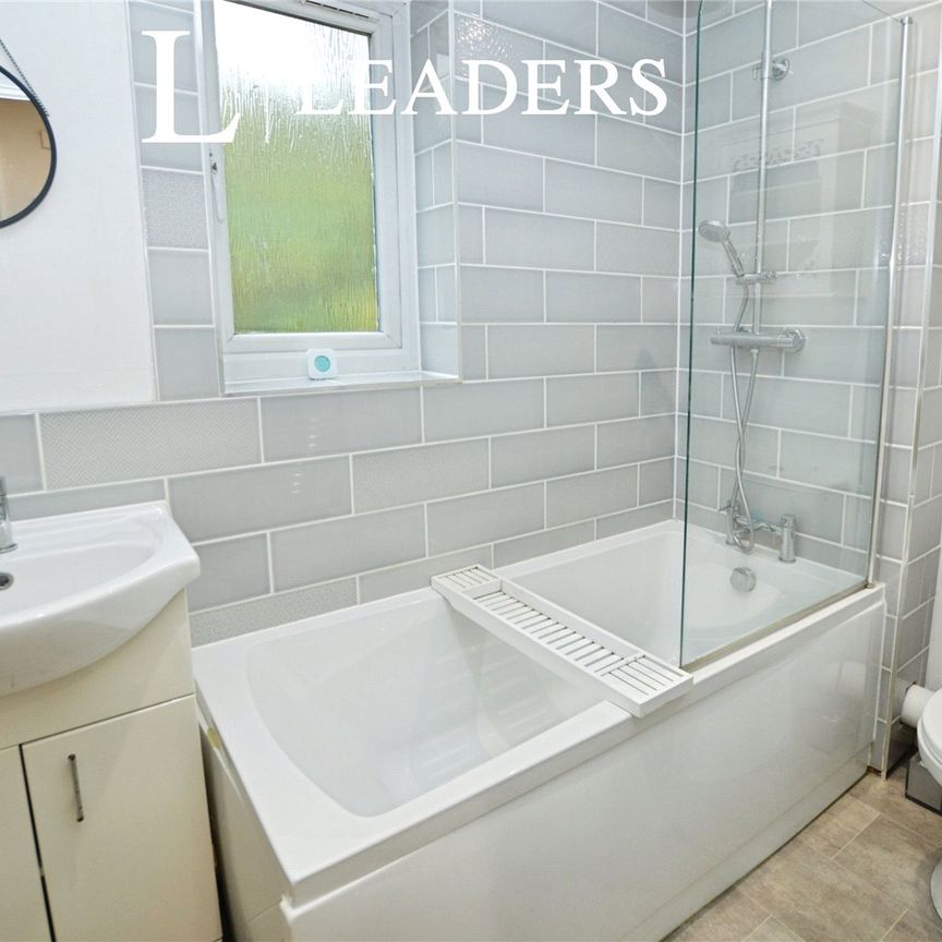 1 bedroom apartment to rent Dale Close, Stanway, CO3 - Photo 1