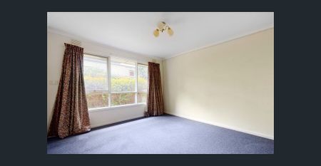 Prime Living in North Melbourne - Photo 2