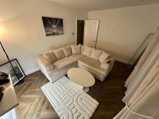 1 Bed Flat, Brighton, BN1 - Photo 1