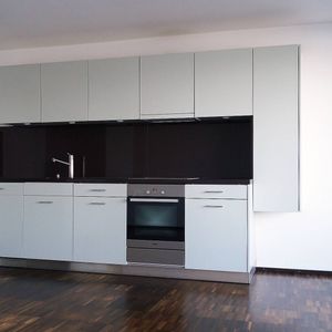 Moderne 2.5-Zimmer-Wohnung in Seenähe - Photo 2