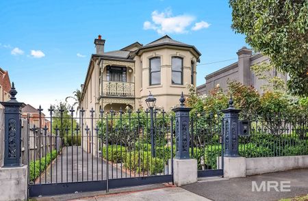 Timeless victorian elegance with poolside entertaining in prestigious scotch college hill - Photo 4