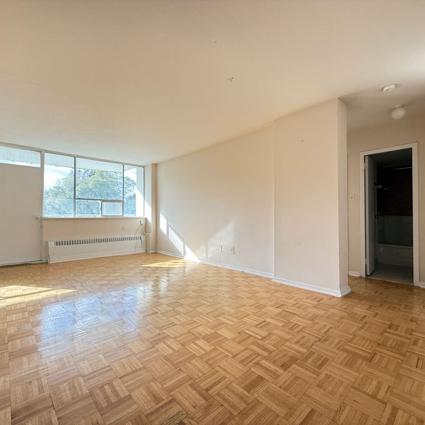 For Lease - 500 Dawes Road Unit# 418, Toronto, Ontario - Photo 1