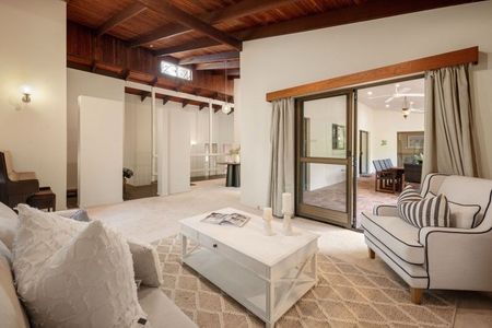 Spacious and Stylish 5-Bedroom Family Home in the Heart of Chapel Hill - Photo 3