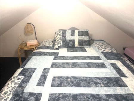 Williamstown North - Photo 2