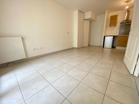 BOUTONNET - T2 - 37.52M² - Photo 5