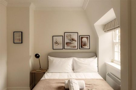 4 bedroom terraced house to rent - Photo 3