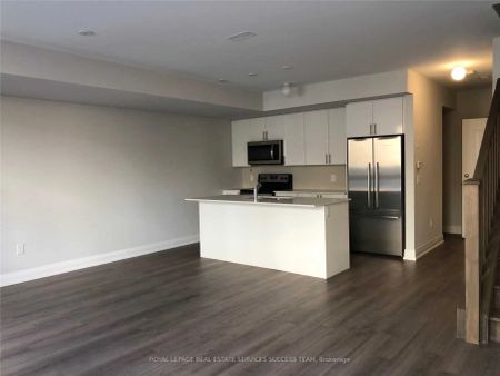 1206 Main Street #215 - Photo 4