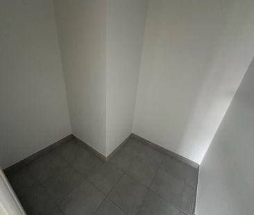 Location Appartement 2 pièces 45m² TOULOUSE 31500 - Photo 6