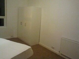 4 Large Double bedrooms £65.00 pppwk - Photo 2