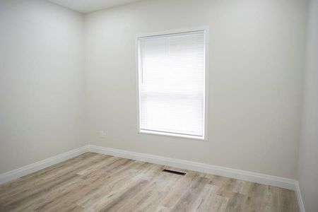 For Lease - 160 Darling Street Unit# 2, Brantford, Ontario - Photo 5