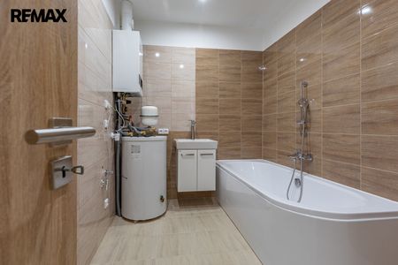 Pronájem bytu 2+kk v osobním vlastnictví 59 m², Litvínov - Photo 5