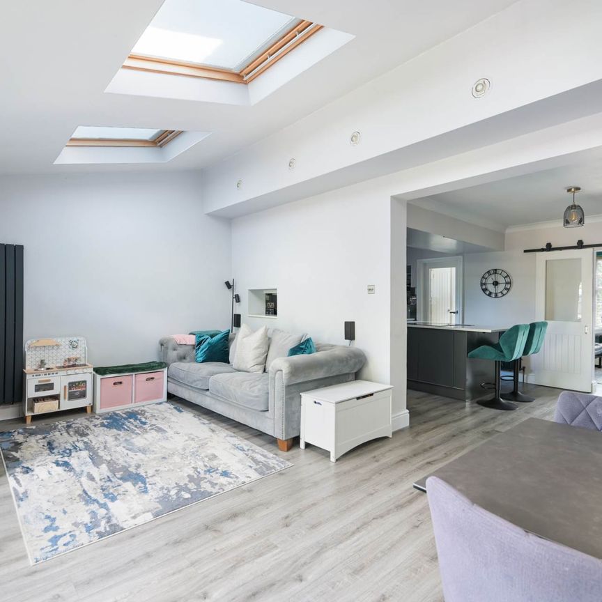 Ruden Way, Epsom - Photo 1