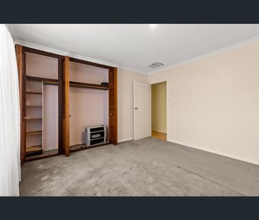 41 Bandalong Way, High Wycombe, WA 6057 - Photo 4