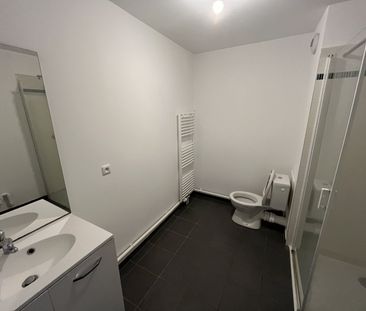 Location Appartement 22m² WASQUEHAL 59290 - Photo 2