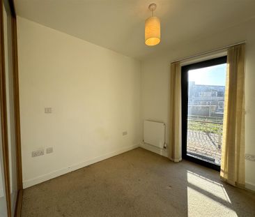 1 Bedroom Flat - Photo 6