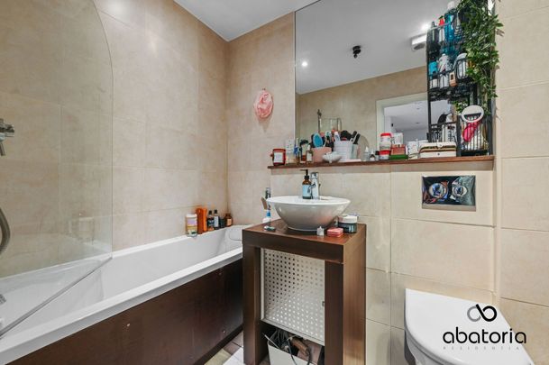 2 Spencer Way, Limehouse, E1 - Photo 1