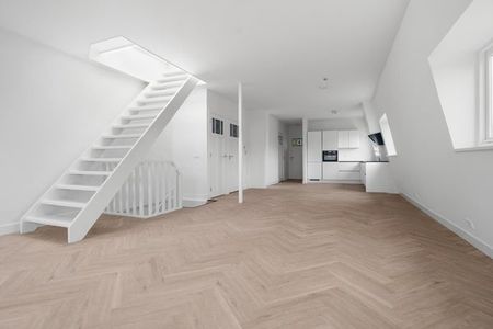 Te huur: Appartement Ceintuurbaan in Amsterdam - Photo 2