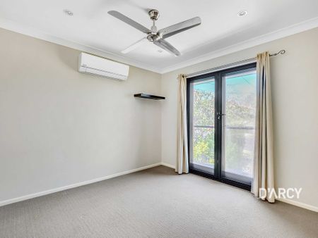 24 CANBERRA DR - Photo 4