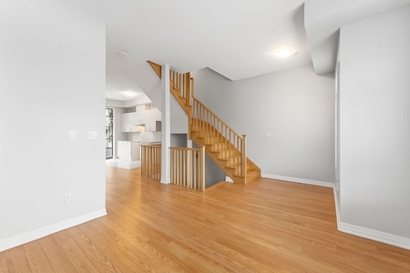 For Lease - 70 De La Roche Drive, Vaughan, Ontario - Photo 4