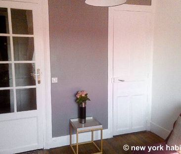 Logement à Paris, Location meublée - Photo 2