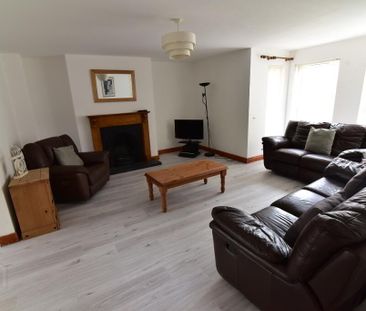 17 Millfort Close (Student Let 9-12months), Portstewart, BT55 7GZ - Photo 2