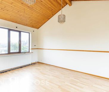 4 bedroom detached house to rent - Photo 3