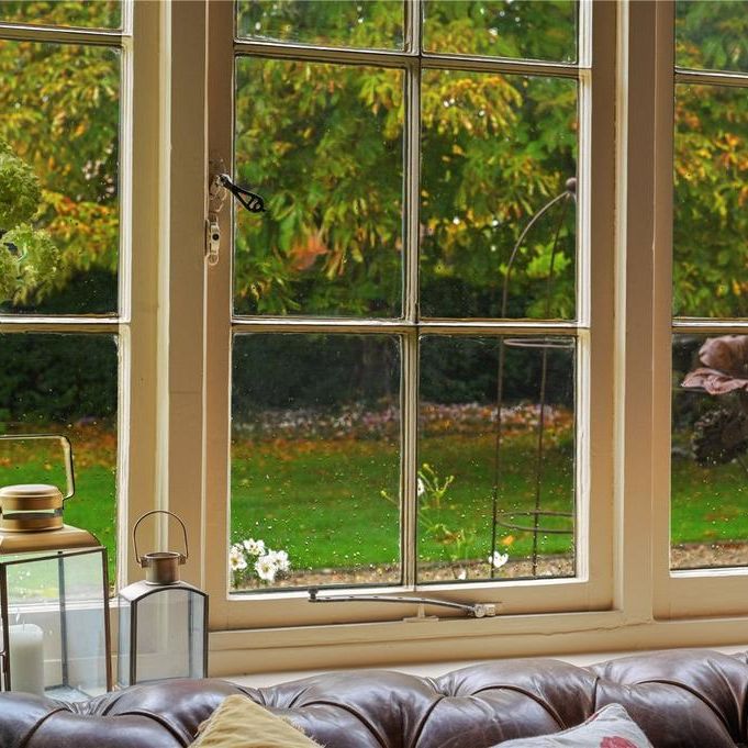 5 bedroom detached house to rent - Photo 1