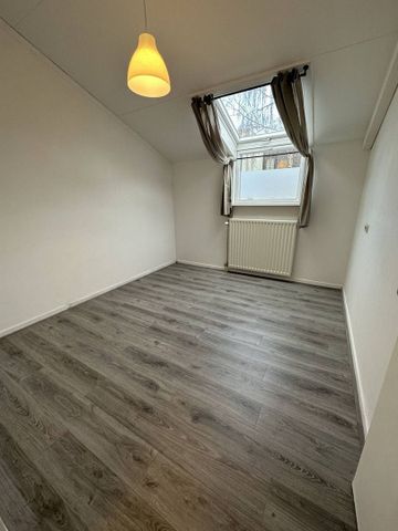 Zandtong, 5658AX, Eindhoven - Photo 2