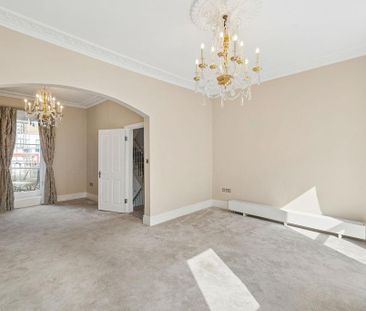 4 bedroom terraced house to rent - Photo 3