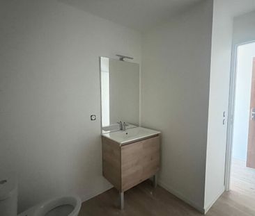 Location Appartement 1 pièce 28m² - Photo 4