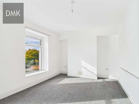 Carmarthen Road, Fforestfach, Swansea, SA5 - Photo 5