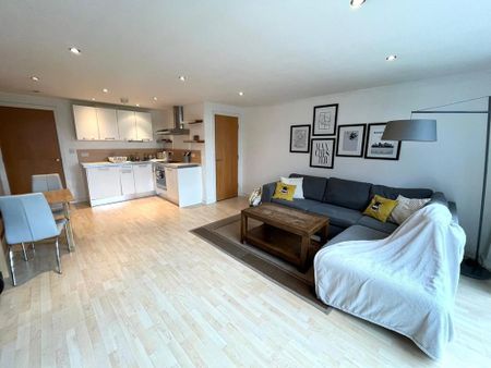 2 bedroom apartment to rent - Photo 2