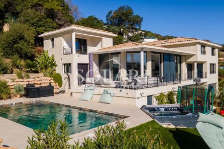 Magnifique villa familiale avec piscine pour 8 personnes aux Adrets-de-l'Estérel - Photo 5