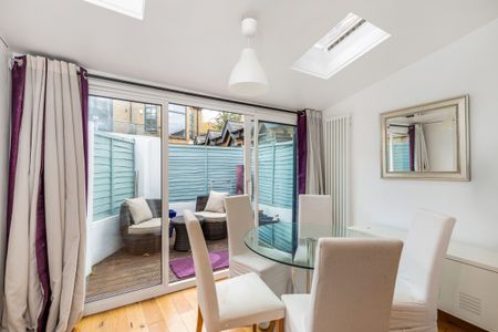 Caxton Road, London, W12 - Photo 5