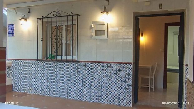 Alquiler de chalet adosado en Jarazmín - Photo 1