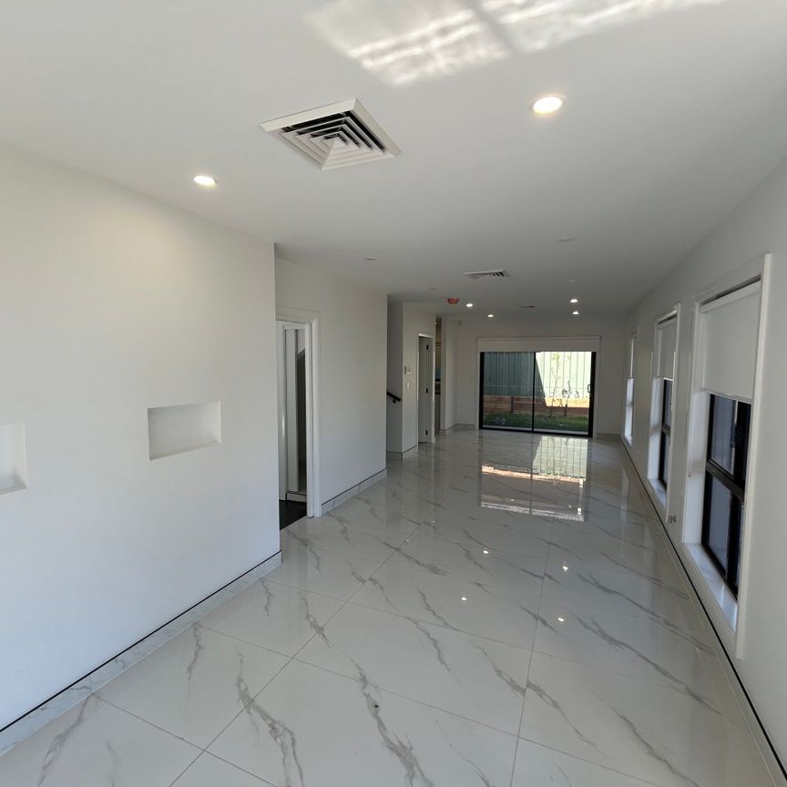 11/104 – 106 Glossop Street, ST MARYS NSW 2760 - Photo 1