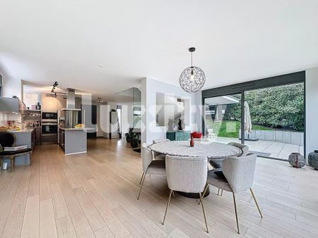 Contemporary house in Anières - Photo 3