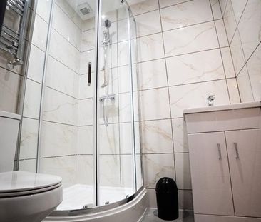 7 bedroom house of multiple occupation to rent - Photo 5