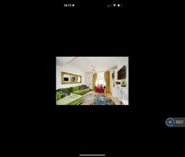 3 bedroom end of terrace house to rent - Photo 2