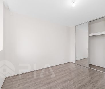 Large 3 bedrooms apartment for lease. - Photo 4