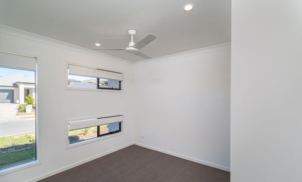 3 Samford Drive, Holmview QLD 4207 - House For Rent | Domain - Photo 1