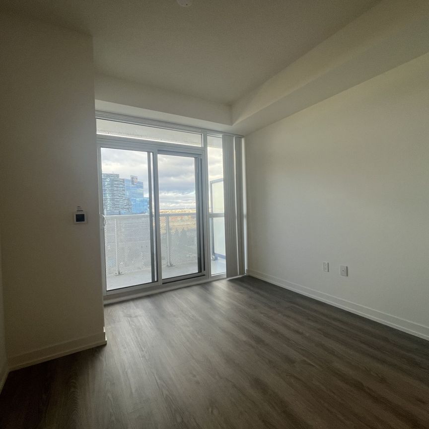 For Lease - 8 Interchange Way Unit# 703, Vaughan, Ontario - Photo 1