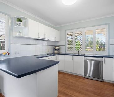 Manly West - Photo 2
