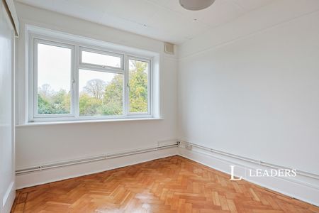 2 bedroom apartment to rent Ashley Road, Poole, Dorset, BH14 - Photo 4