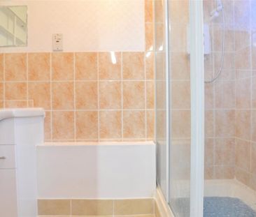 2 bedroom house to rent - Photo 1