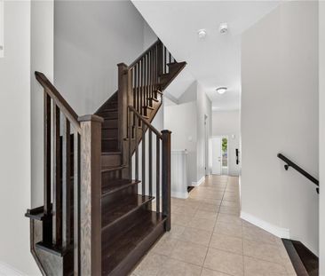 165 LORMONT Boulevard, Stoney Creek, Ontario, L8J0K2 - Photo 5
