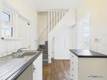 2 bedroom terraced house to rent - Photo 5